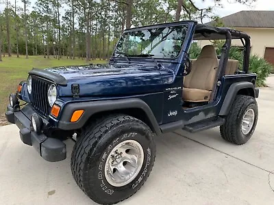 2000 Jeep Wrangler  • $12500