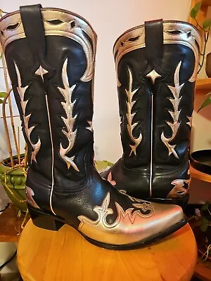 Idyllwind Women's Showdown Western Black & Gold Snip Toe Boots • $120