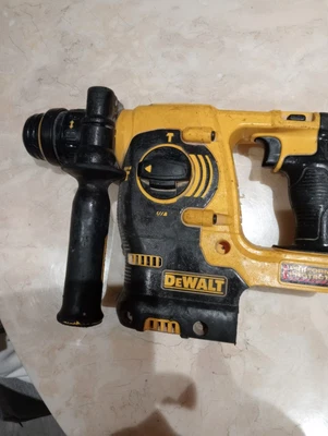 £40 • Buy Dewalt 18v  Sds Drill