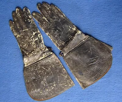 ANTIQUE 1800's WORCESTOR ENGLAND LADIES LEATHER DRIVING RIDING GLOVES ~LONG CUFF • $16.50