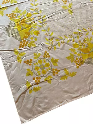 Vintage MCM 50s 60s Yellow Mod Fruit Flower Tablecloth By The Ryans Fallani Cohn • $79.99