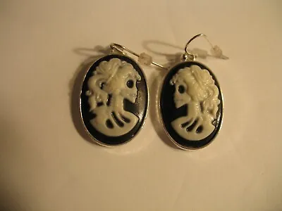 Women's Skull Cameo Earrings Steampunk Halloween Goth White Black Silver Dangle • $4.50