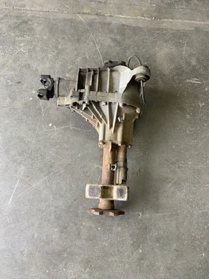 $499 • Buy 1999-2007 GMC Sierra 2500 Front Axle Differential Carrier 3.73 Ratio #2037