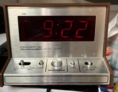 Vintage 70’s SPARTUS Solid State Red Digital LED Alarm Clock 21-3004-500 • $15