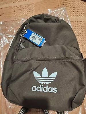 Adidas 'Adicolor Backpack' Earth Strata • $44