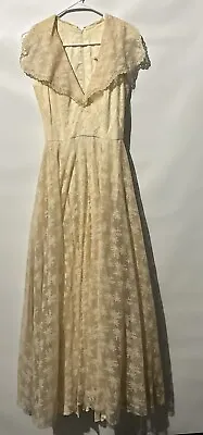 1950s? Futura Couture White Lace Chiffon Cocktail Dress Size 10 Read B19 • $45