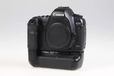 CANON EOS 5D Mark II With Accessory Package - SNr: 2231317409 • £341.12