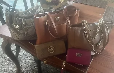 Designer Purse & Wallets Lot Of 5.  2 - Michael Kors Purses & Wallets - 1 Dooney • $25