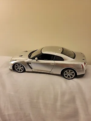 Diecast 1/18 Burago 2009 Nissan GT-R Silver Color • $17.90