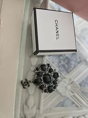 Vintage Chanel Strass And Resin Brooch • $559.51
