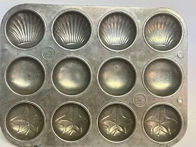 Vintage ‘40s Metal Madeleine Cookie Cake Candy Mold USA Pan Dozen Patina No Rust • $29.90