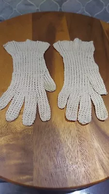 Antique Pair Crocheted Mesh Lace Ladies Gloves Beige Size 7.5 Vintage • $8.46