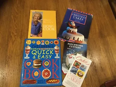 Cookery And Christmas Cake Decorating Book Bundle • £8