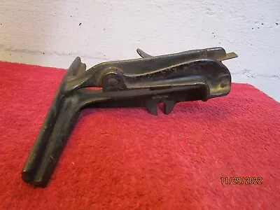 Vintage No 3 Hand Saw Sharpening Vise Hand Tool Unmarked Free Shipping • $42.99