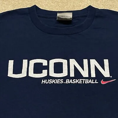 $25 • Buy UConn Huskies T Shirt Men Large NCAA College Basketball Vintage 90s Nike Swoosh