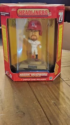 MLB HEADLINERS XL Mark McGwire #25 Cardinals Commemorative Figure DISPLAY CASE • $5