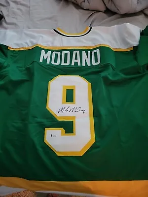 Mike Modano Signed North Stars Jersey Beckett COA NWT • $130