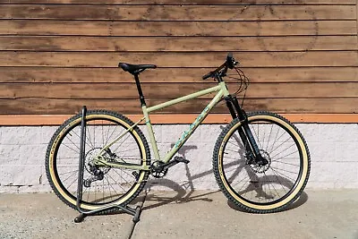 Bike Marin Pine Mountain 2 - 29 Green LG • $1874