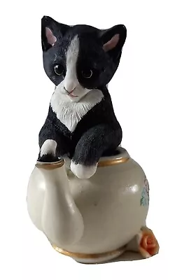 Cat Figurine Black And White. Country Artists Kitten A Curious Tale • £9.99