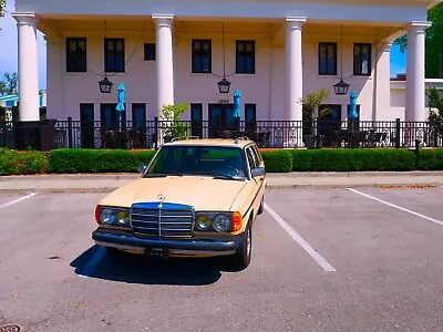 1983 Mercedes-Benz 300-Series TDT • $39995