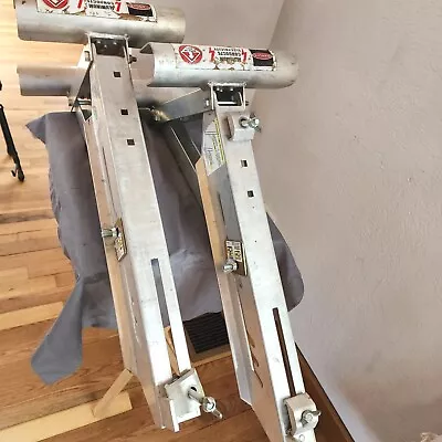 Werner AC10-14-02 Rung Short Body Ladder Jack Set Of 2 • $200