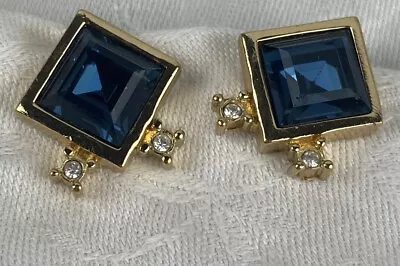 Dainty Vintage CHRISTIAN DIOR Gold Tone Blue Sapphire Rhinestone Clip Earrings • $21.50