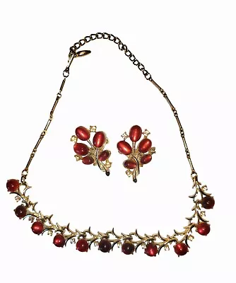 Vtg CORO Red Moonglow Thermoset Rhinestones Necklace Gold Tone Clip-on Earrings  • $36.99