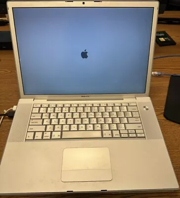 Apple Macbook Pro A1226 (T7700) Core 2 Duo Mid/Late 2007 2GB 160GB HDD • $60