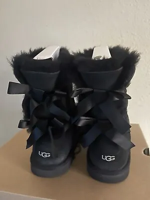 Pre-owned Ugg Bailey Bow Ii Sheepskin Boots -black -youth Us 5 (women’s 7) • $54.99