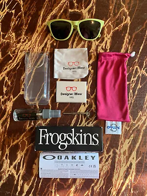 Oakley Frogskins Sunglasses. Green Emerald Iridium. READ DESCRIPTION. • $75