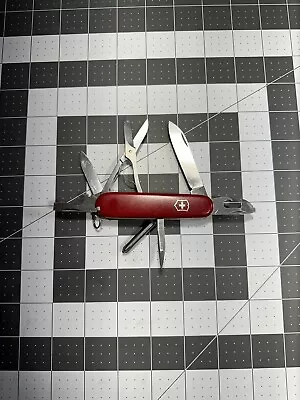 Victorinox Super Tinker Swiss Army Pocket Knife 91MM Red - 6017 • $22