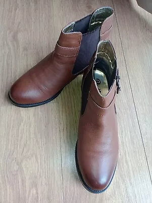 Womens Ladies Tan Leather Chelsea Boots UK Size 6 • £18