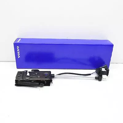 $120.30 • Buy New Volvo Xc90 Mk2 Engine Hood Left Side Bonnet Lock 32318456 Original
