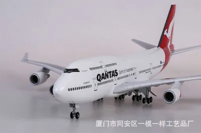 1/150 QANTAS Australian Airlines Boeing 747 Civil Aviation Aircraft Model W/ LED • $128.89