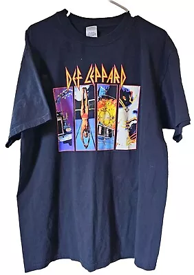 VINTAGE Def Leppard Rock Of Ages Tour 2005 T-Shirt Black Concert EUC • $34.99