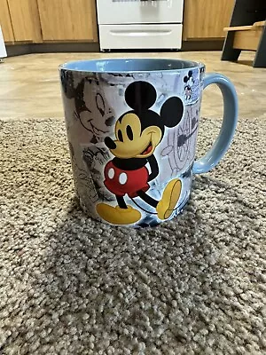 Vintage Walt Disney Mickey Mouse 12 Oz Coffee Mug • $12