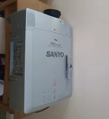 £299.99 • Buy Sanyo Plc-xf31 Pro Xtrax Multiverse Projector Md7-xf3100 & Remote