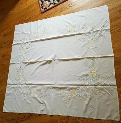 $12.99 • Buy Vintage Applique Floral Tablecloth Pastels 53  X 50  Cutter