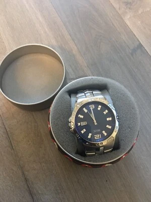 $5 • Buy Relic Your Style Mens Watch.