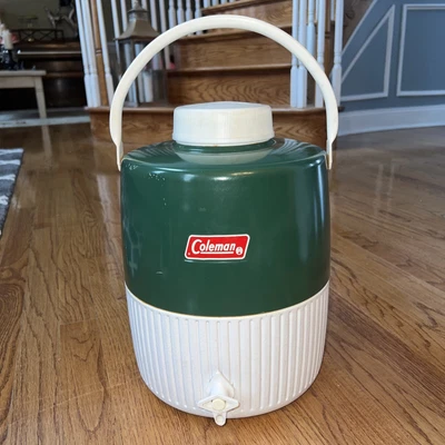 $35.01 • Buy VINTAGE COLEMAN 2 Gallon Water Jug With Beverage Cup, Made In USA, Metal Plastic
