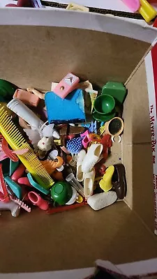 Large Lot Vintage Barbie / Doll Accessories Hangers Shoes Purses Skis Hats Etc.. • $47