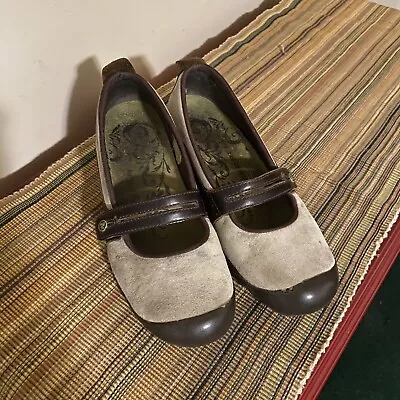 Merrell PLAZA BANDEAU Womens Size 8.5 Dark Taupe Mary Jane Wedge Loafers Shoes • $24.99