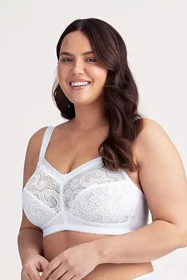 Miss Mary Of Sweden Wonder Minimiser Non Wired Bra. 2465. White. 48E UK • £26