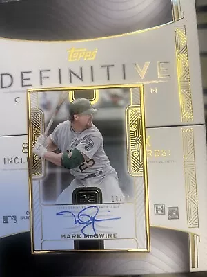 2023 Topps Definitive Mark McGwire Gold Framed Autograph Auto #18/30 Z433 • $5.50