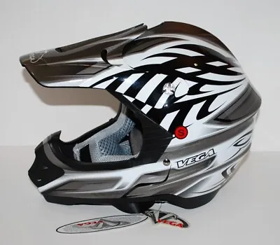 Vega Viper Size Small Black Graphic Kraze Motorcycle Off Road Helmet 3861-012 • $45