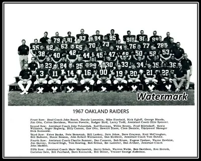 1967 AFL NFL Oakland Raiders Black & White Team Picture With Names 8 X 10 Photo  • $5.99