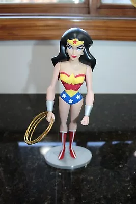 Vintage 2016 Wonder Woman Action Figure 10  With Golden Lasso & Stand DC Comics • $34.77