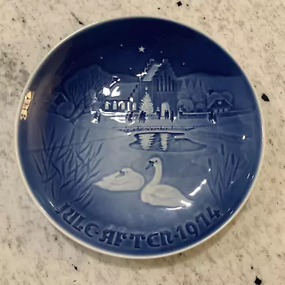 B&G Bing & Grondahl Copenhagen Blue Porcelain Jule After 1974 Christmas Plate • $7.49