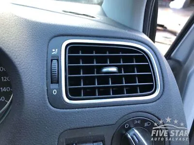 VW Polo Dashboard Side Air Vent Grill Right 2011 Hatchback 4/5dr (09-23) 1.2 • $27.35