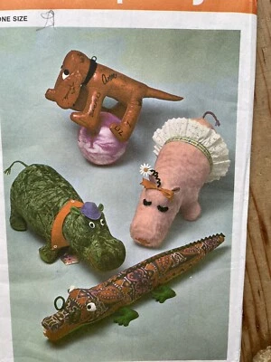 £4.99 • Buy Uncut Vintage 1970's Simplicity Stuffed Animals Sewing Pattern